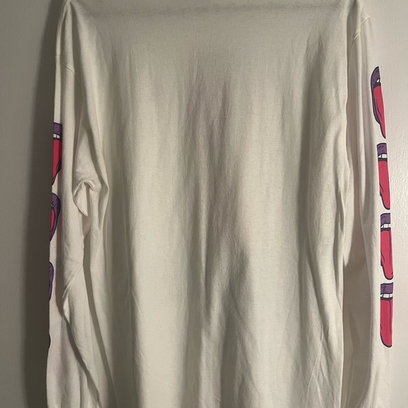 *Rare* Official Cardi-B Long Sleeved Tongue Tour Medium - Picture 5 of 5